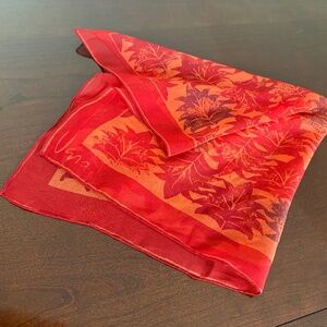 Vera Silk Blend Overall Leaf Print Scarf